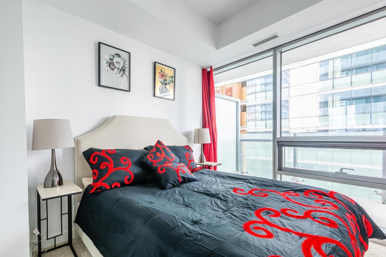 Marvelous Apartments In The Heart Of Toronto Exterior foto